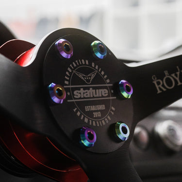 Kit de volante con herrajes de titanio - Diseño de cabezal de motor