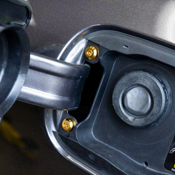 Titanium Hardware Fuel Door Kit - Dodge Charger (2015+)